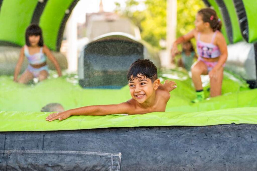 L’Alcora ofereix parcs aquàtics gratuïts per a refrescar l’estiu dels més menuts