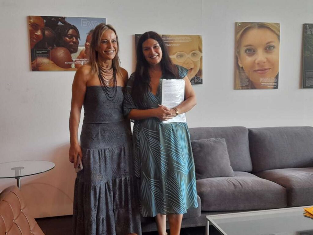 Refugio climático en Auditori Castelló Nuria Felip y Rosario Raro