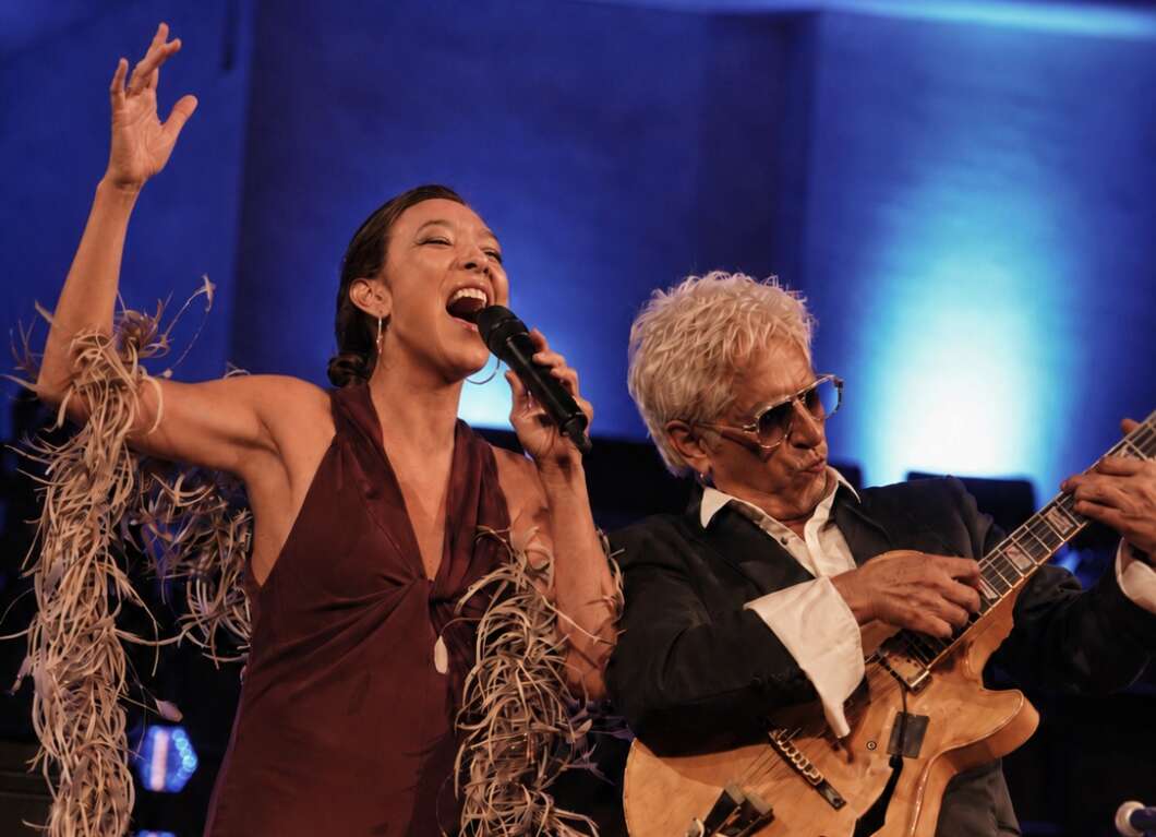 Bárbara Breva adelanta su nuevo disco en València 020726