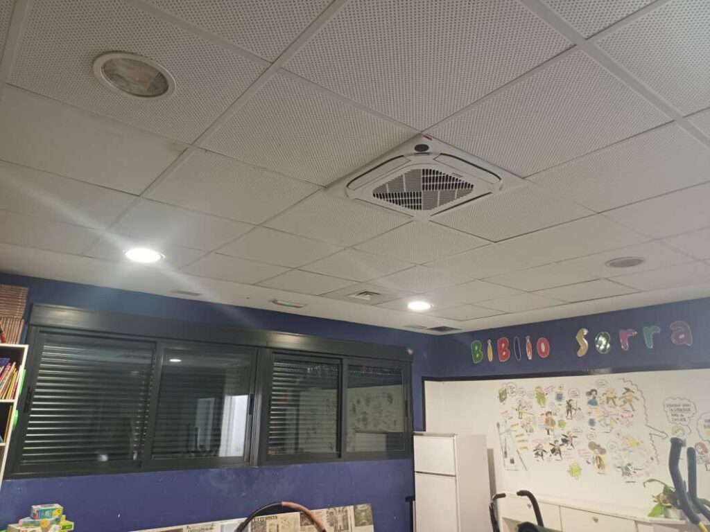 Burriana climatitza la biblioteca del Polifuncional de la Serratella