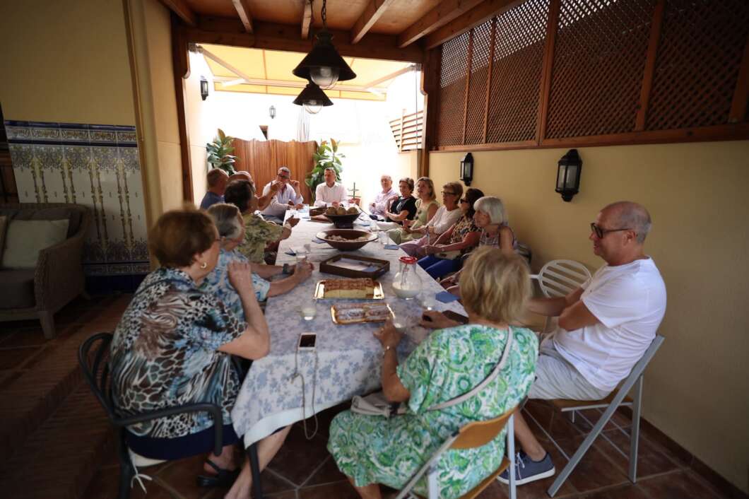 Burriana recull les demandes dels veïns del carrer Malvarrosa