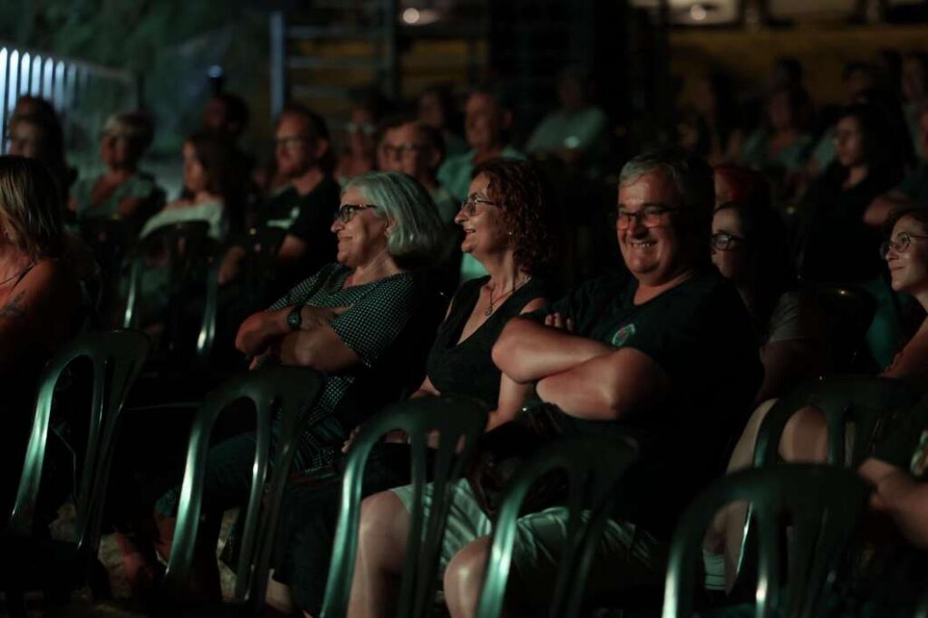 Burriana dona el tret d’eixida a ‘A la fresqueta’ amb una gran resposta del públic