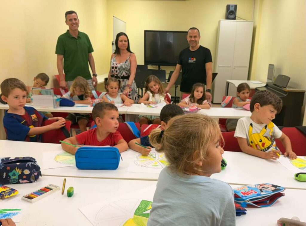El Centre Municipal de les Arts de Burriana supera les 150 matrícules en l'Estiu amb Art