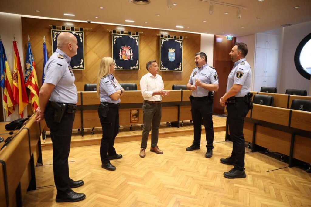 Burriana reforça la Policia Local amb 18 noves places
