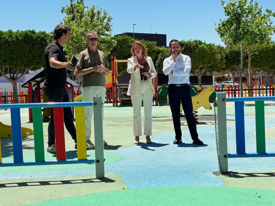 Castellón renueva el mantenimiento de 200 zonas de juego