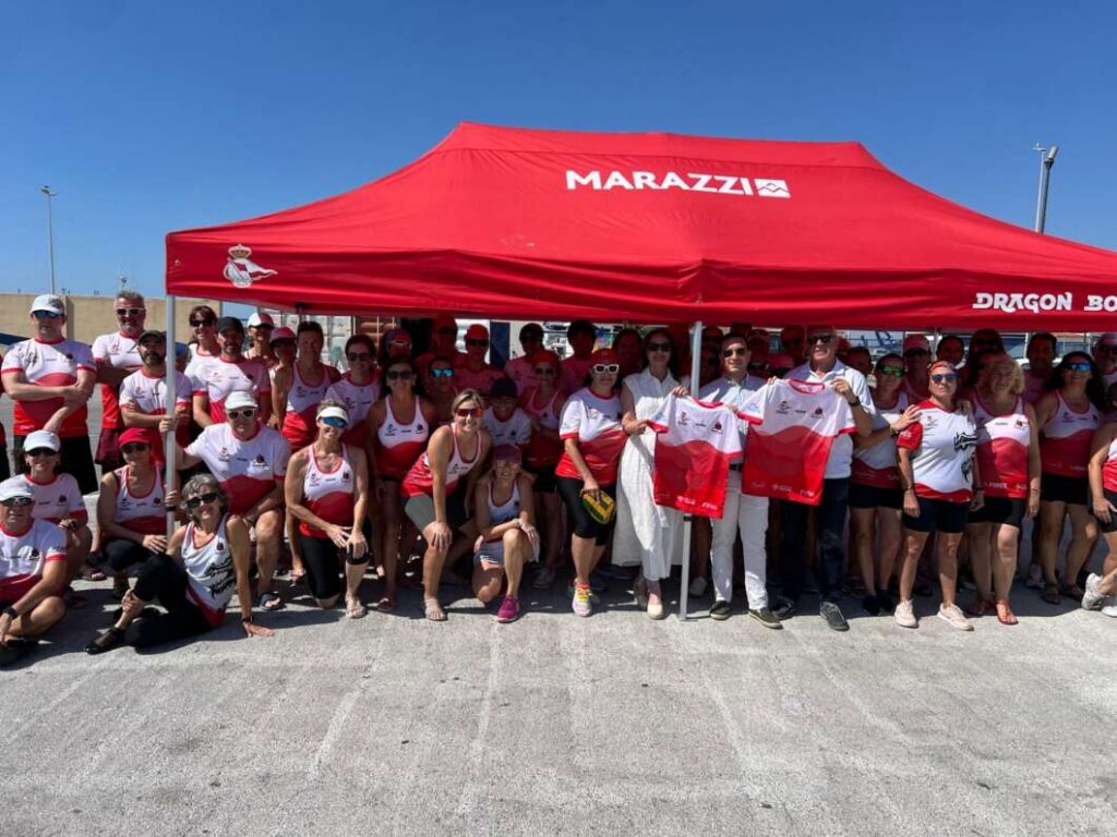 Magic World patrocinará al equipo de Barco Dragón del Real Club Náutico Castellón
