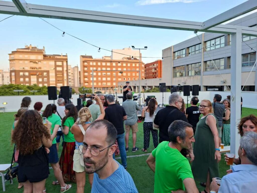 Concierto IES Politécnico de Castelló en defensa enseñanza pública