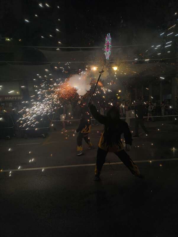 Esclat de Llum correfocs dimonis de la Plana Grau