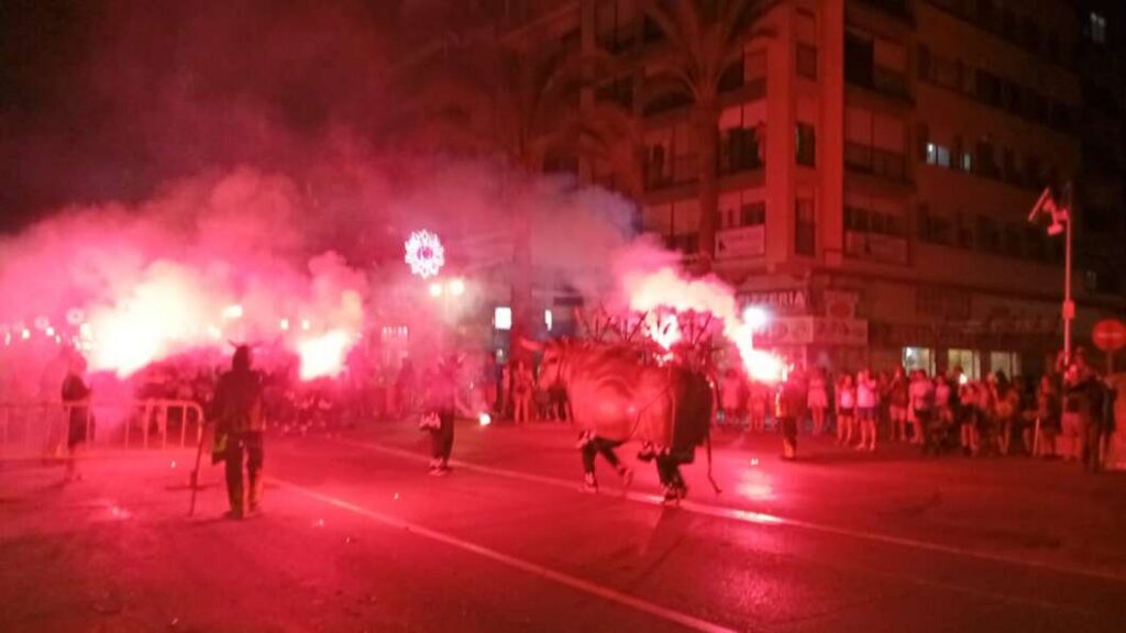 Esclat de Llum correfocs dimonis de la Plana Grau
