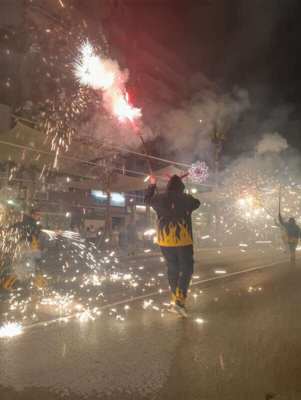 Esclat de Llum correfocs dimonis de la Plana Grau