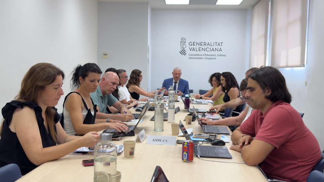 Educació aprova les noves instruccions del curs 2026-2027