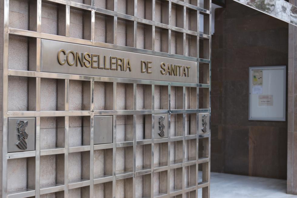 Sanidad publica los listados definitivos de la bolsa de empleo temporal en su web