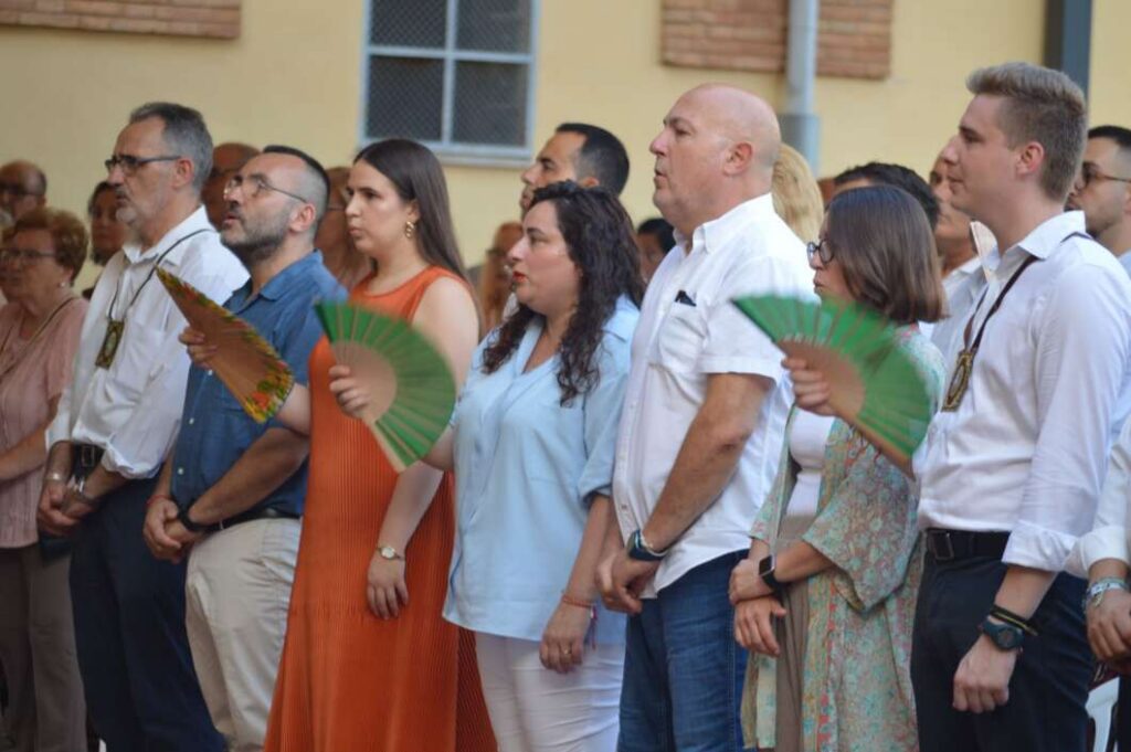 Vila-real commemora la festivitat de la Mare de Déu del Carme amb la tradicional processó i el Cant de la Carxofa