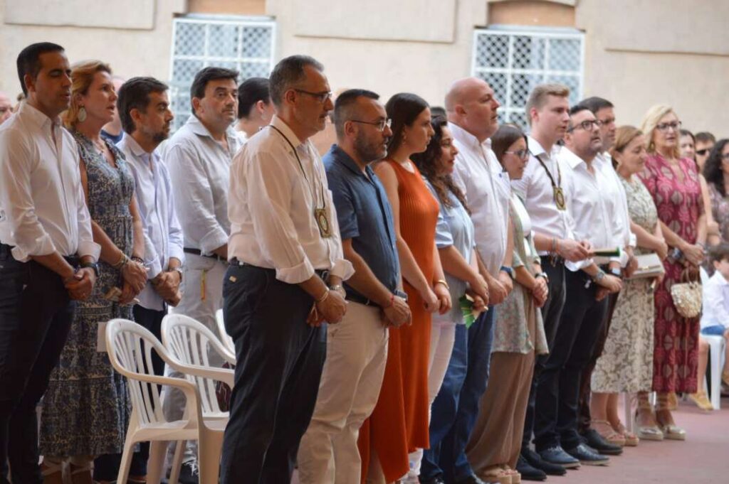 Vila-real commemora la festivitat de la Mare de Déu del Carme amb la tradicional processó i el Cant de la Carxofa