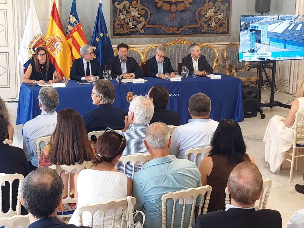 La Comunitat Valenciana impulsa la modernización de 103 áreas industriales