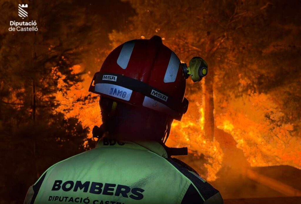 Incendio Vall d'Uixó bomberos 290726