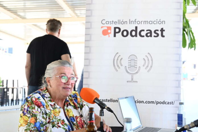 Lola Guillamón en la bodeguilla de Castellón Información en Sant Pere