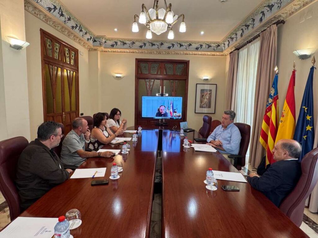 ATC y la Generalitat refuerzan su alianza para impulsar el sector cerámico
