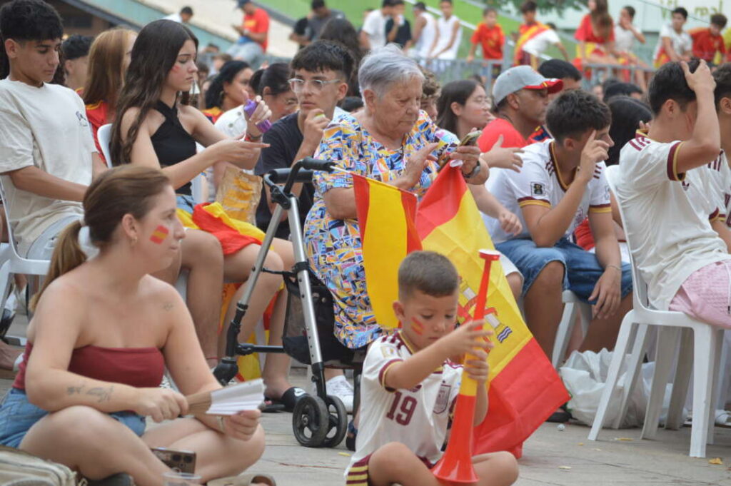 Vila-real celebra la victòria d’Espanya en la final del Mundial 2026