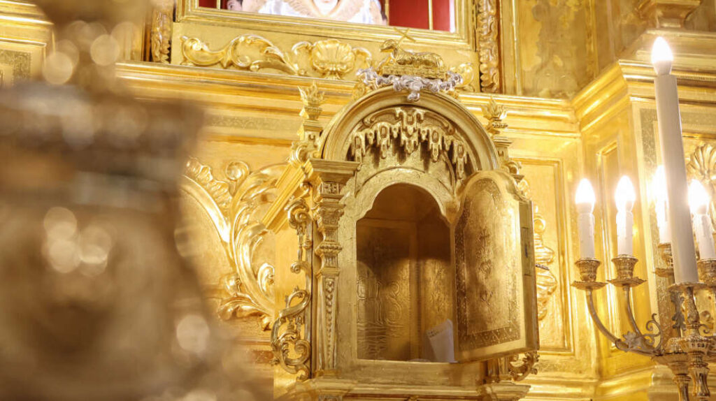 Onda restaura el sagrario del Ermitorio del Santísimo Salvador