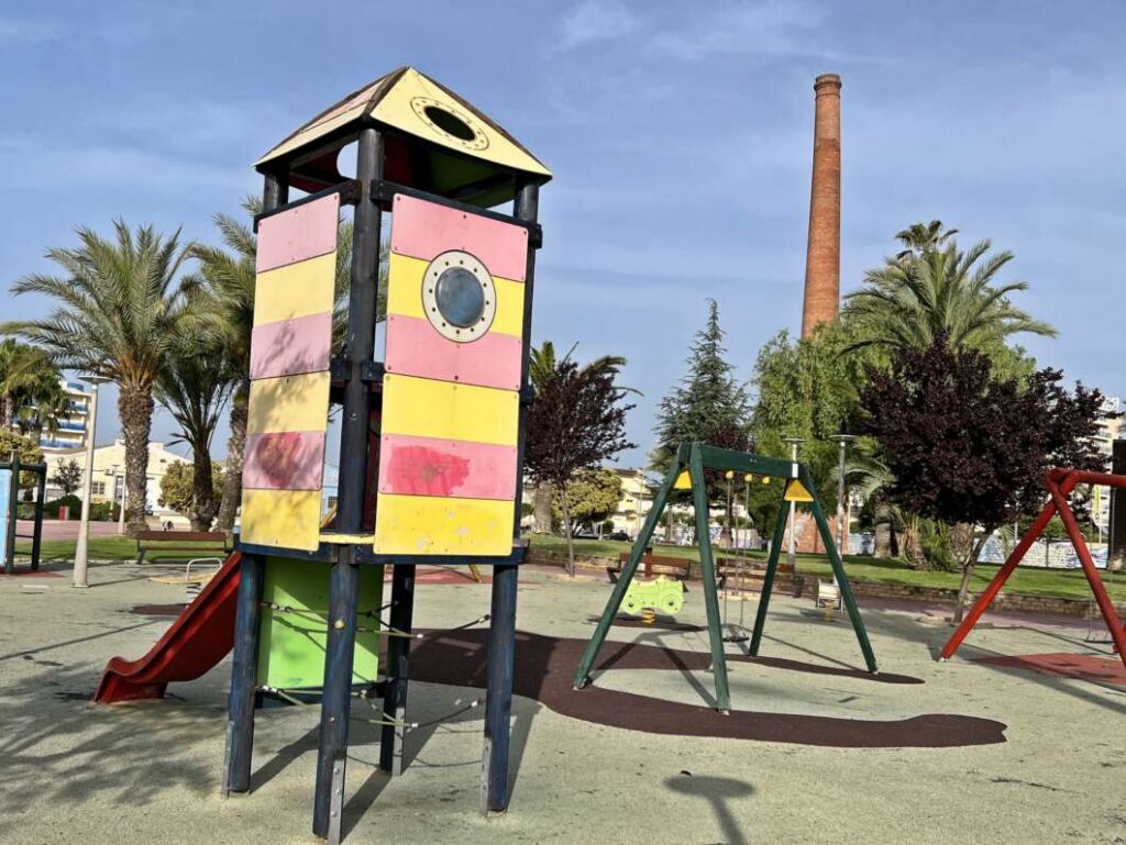 Vinaròs renovarà els 28 parcs infantils amb una inversió de 330.000 euros