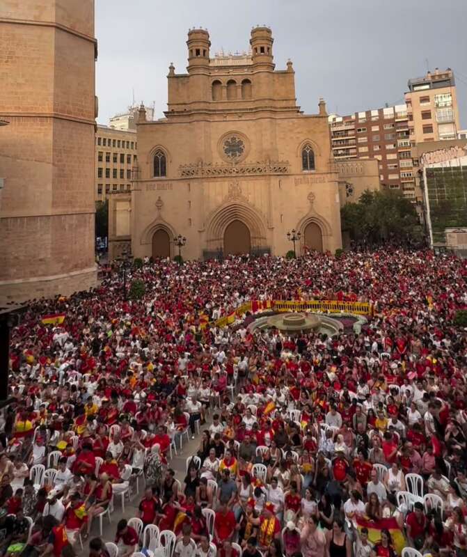 Final del mundial España Argentina en la plaza Mayor