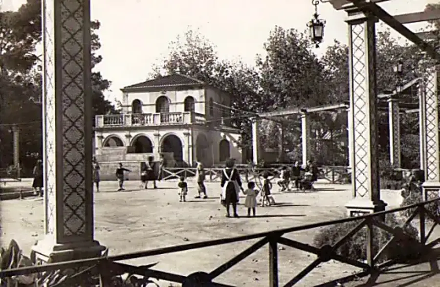 Pérgola antigua Castellón. Colección Brea Diago