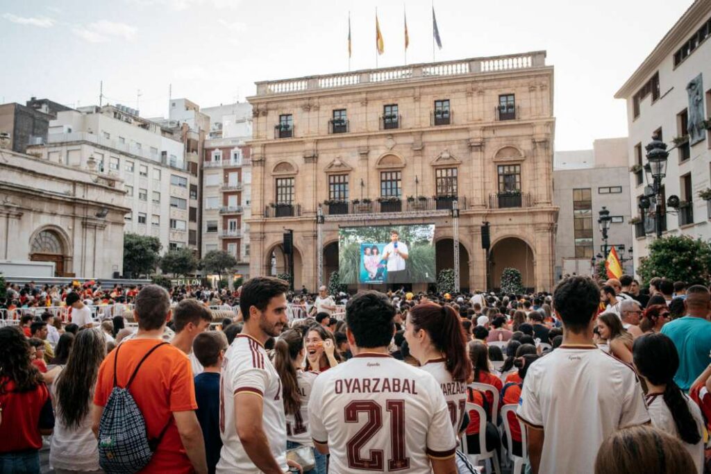 plaza mayor españa francia 140726
