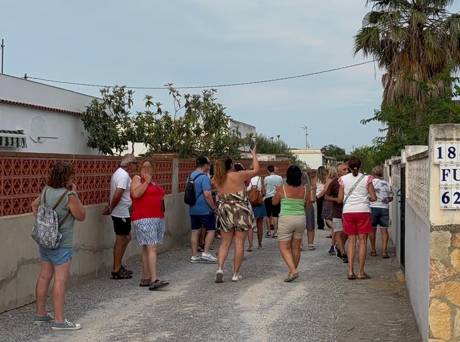 Cacerolada de los vecinos de la marjalería contra los ocupas 2026