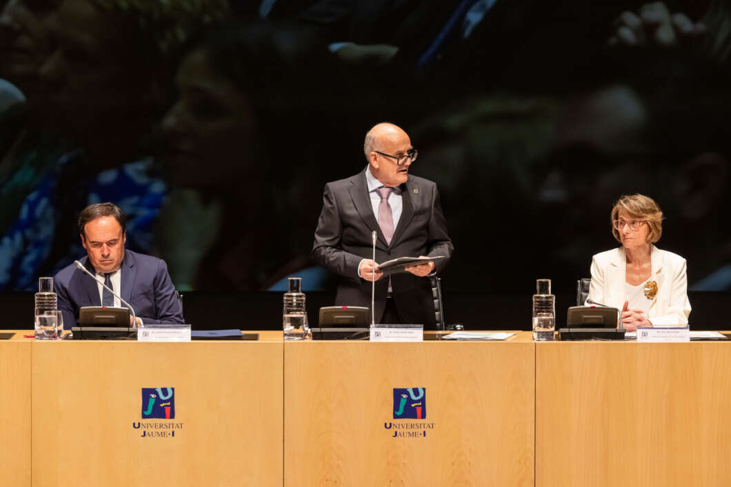 Toma de posesión del nuevo equipo rectoral de la UJI con Jesús Lancis