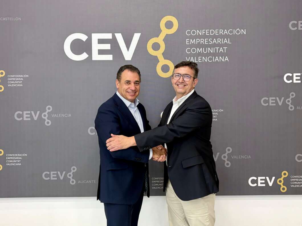 CEV y CEOE Aragón exigen la doble vía electrificada entre Teruel y Sagunto