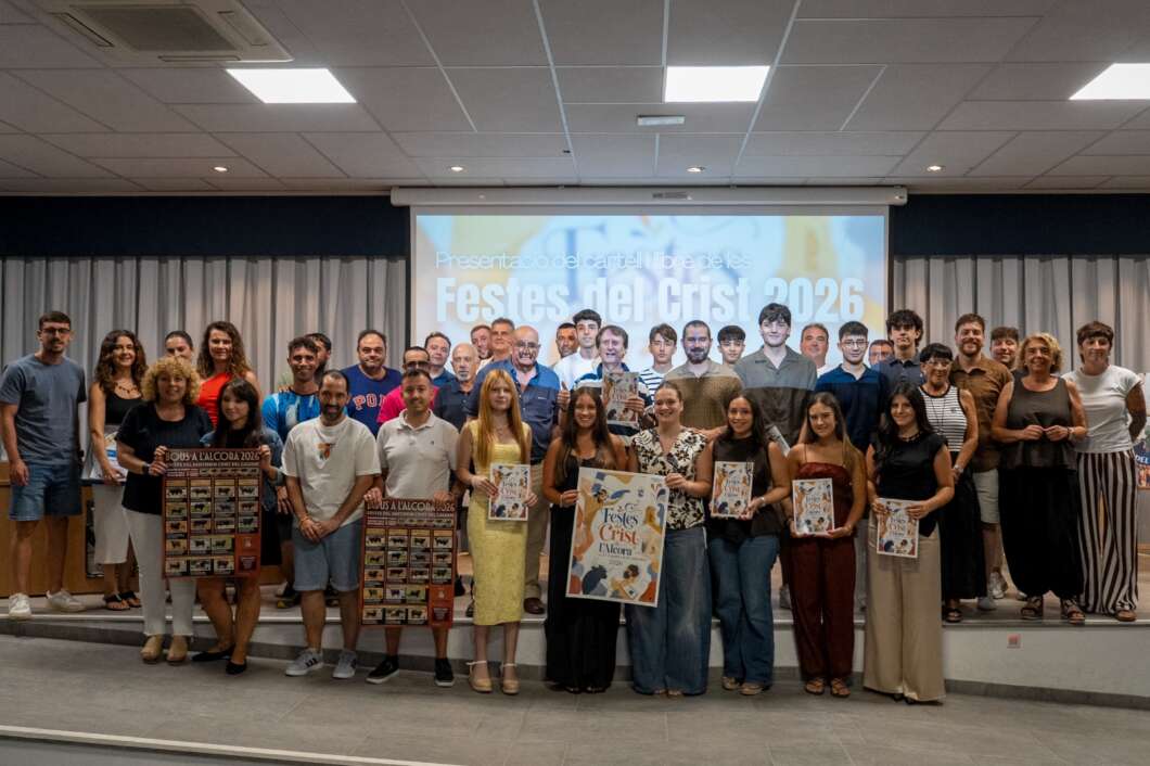 L’Alcora presenta el llibre de les Festes del Crist en la seua 70a edició