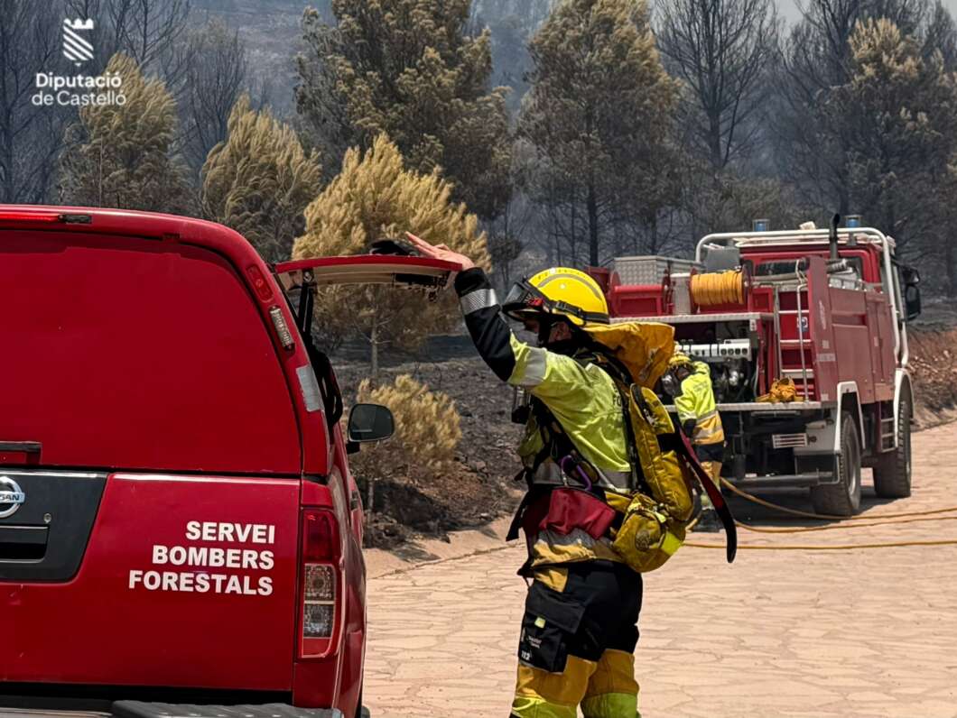 Incendio de la Vall d'Uixó: controlado 040826