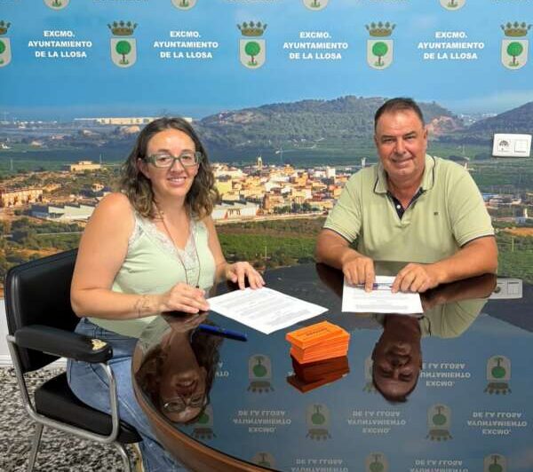 La Llosa obri la piscina als veïns de la Vilavella amb tarifa de resident