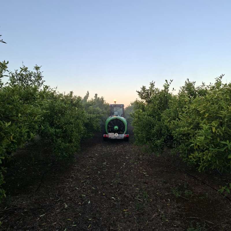 Los carburantes cuestan un 90% más que en 2020 y los fertilizantes un 82%, mientras la organización reclama medidas para aliviar los costes del campo