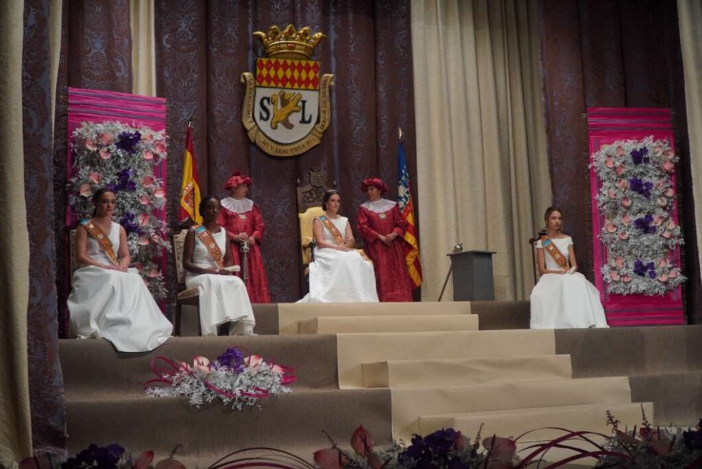Candela Lucas Peirats és la nova Reina de la Vila de Nules 2026.