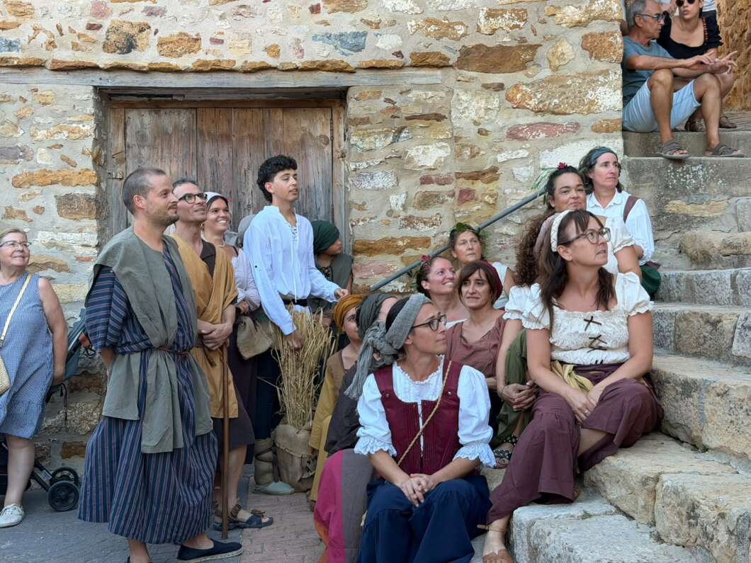 La Torre d’en Besora celebra Sant Bartomeu amb la Torre restaurada
