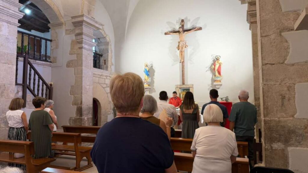 La Torre d’en Besora celebra Sant Bartomeu amb la Torre restaurada