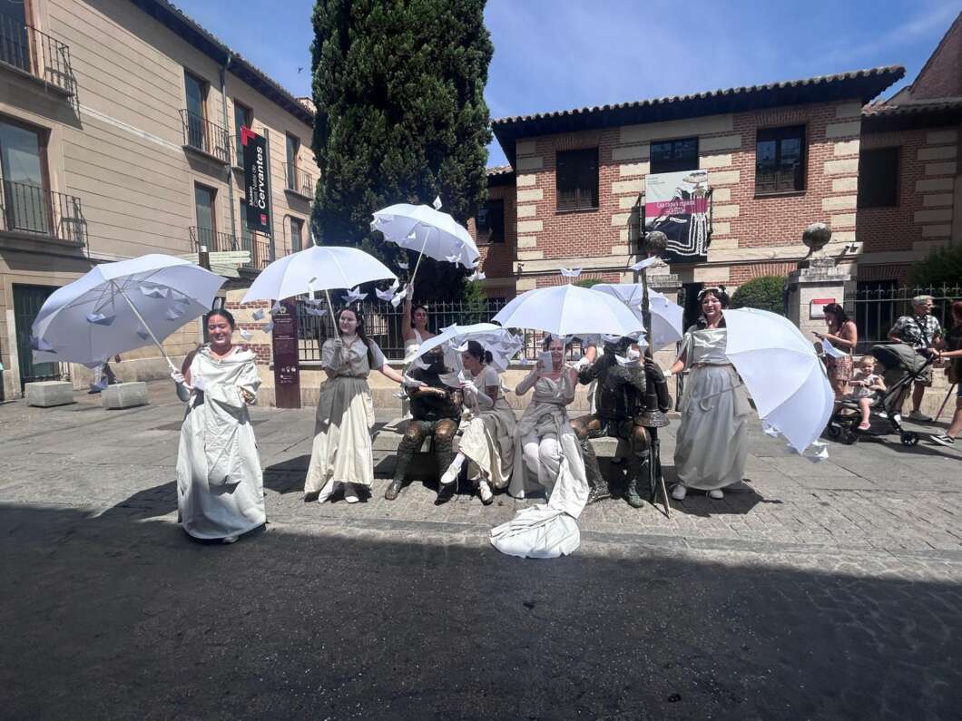Visitants lleva el teatro de calle de Castellón hasta la UNAM de México