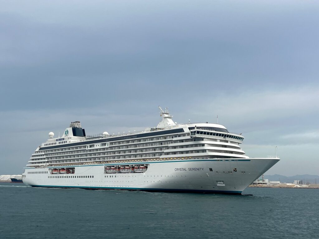 barco crucero