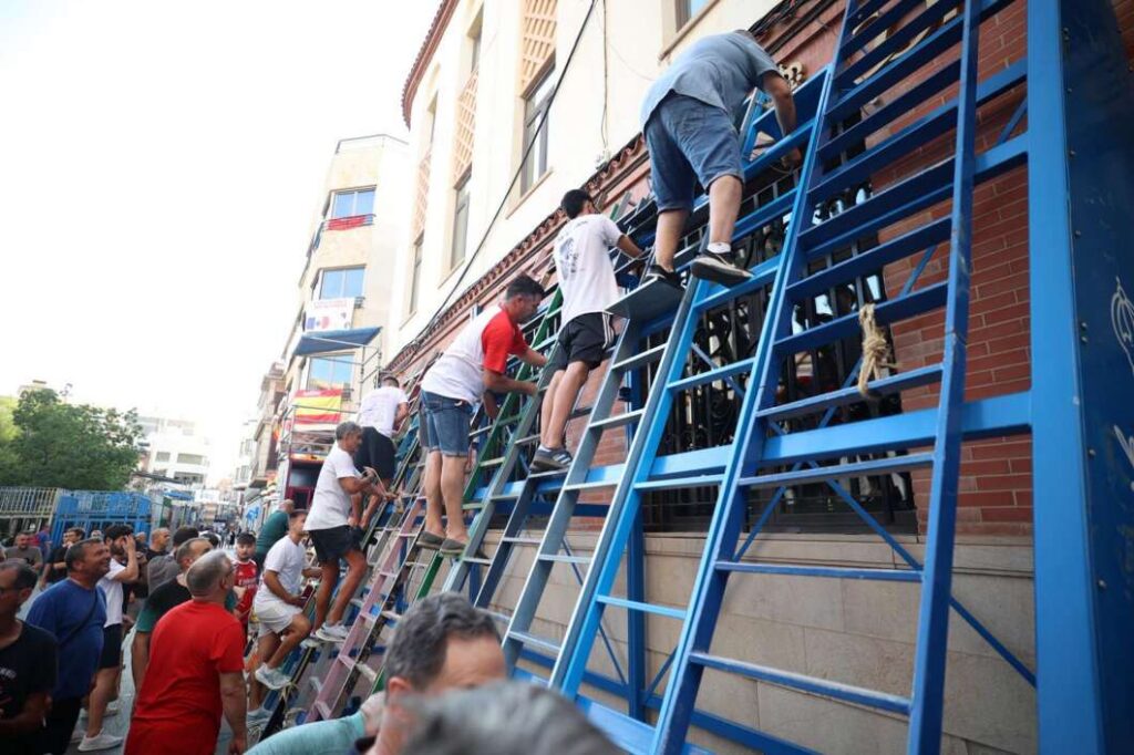 Burriana ultima la preparació dels festejos taurins de la Misericòrdia