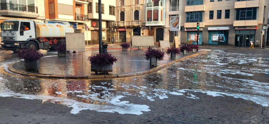 Burriana reprén la neteja integral dels carrers