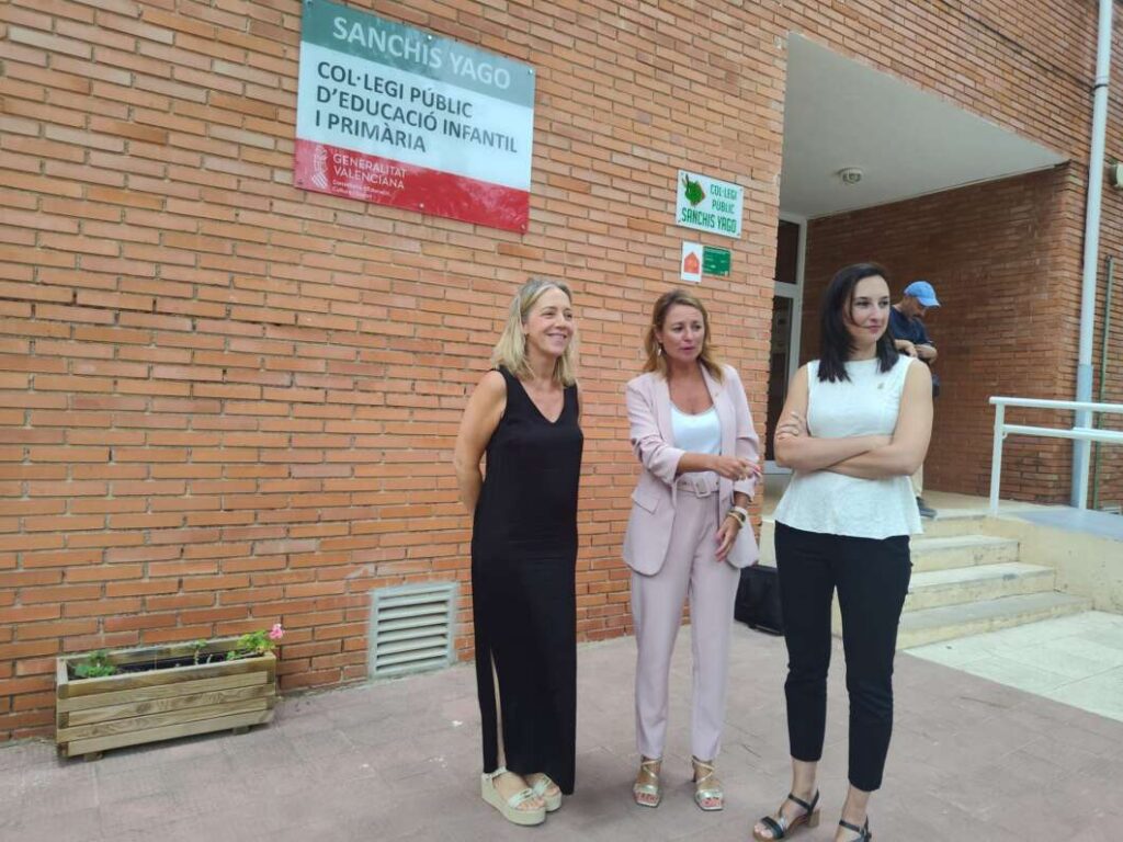 Inicio de curso en Castelló en CEIP Sanchis Yago con alcaldesa y concejala de Educación