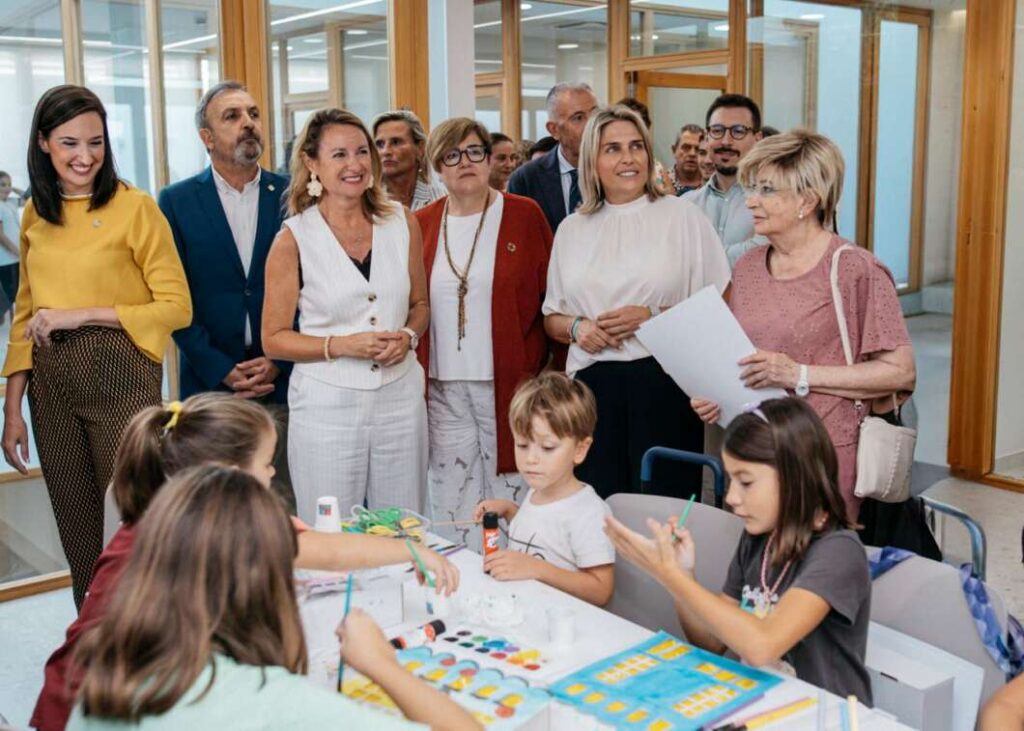 Castellón abre la Biblioteca 5.0 de la calle Mayor tras una reforma de 3,8 millones