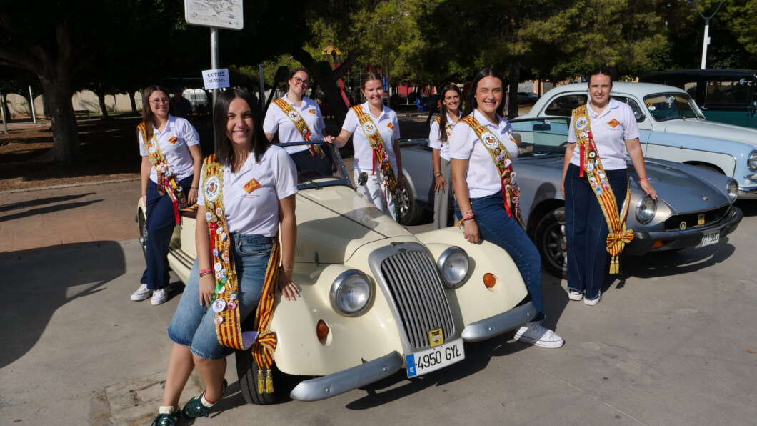 Vila-real reuneix els amants dels clàssics en la XXVI Concentració de Seat 600