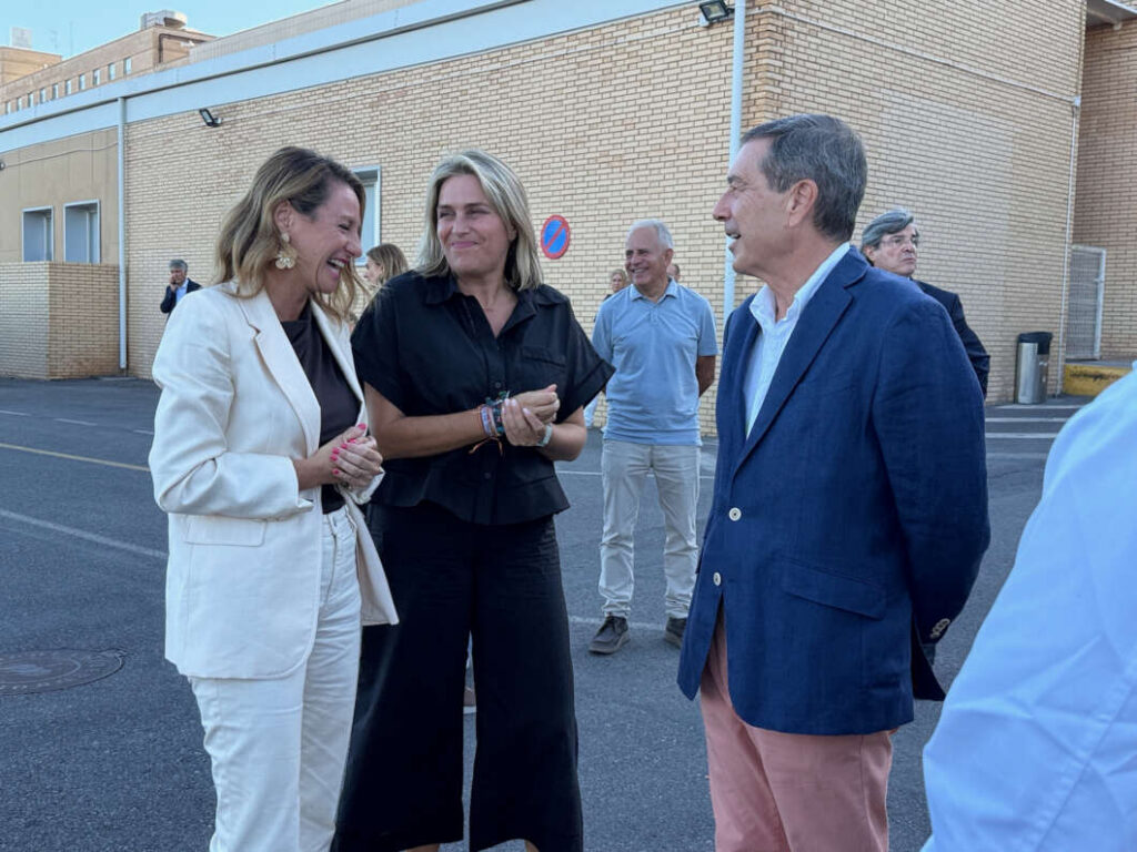 Visita de los terrenos del nuevo Hospital General