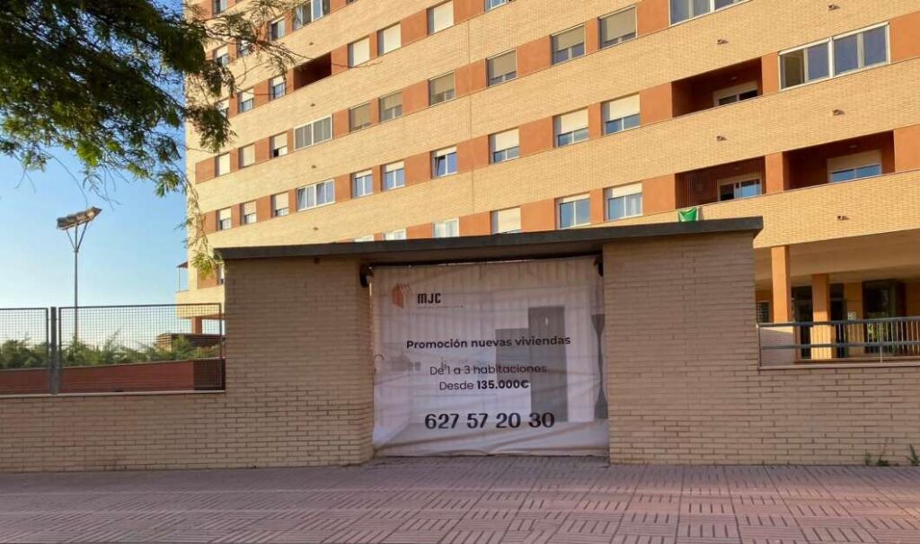 El PSPV demana els permisos dels baixos de Riu Danubi