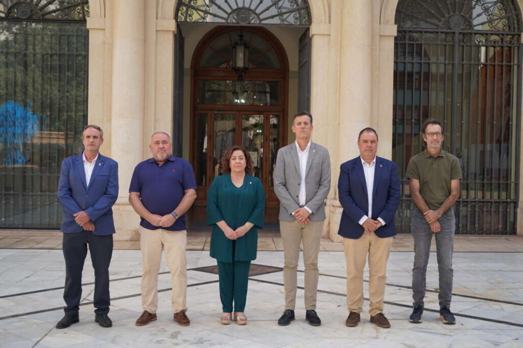 Castellón se une contra la violencia machista tras el asesinato de Benidorm