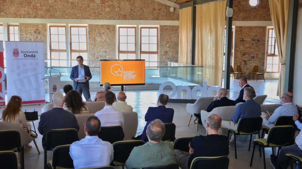 Onda forma a sus comercios en inteligencia artificial y marketing digital