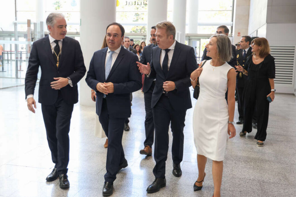 Pérez Llorca inaugura el Año Judicial 2026-2027 en la Comunitat Valenciana
